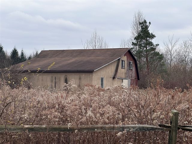 8060 OLD STATE Road, Edinboro, PA 16410