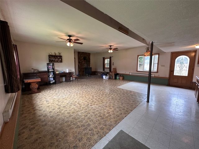 8060 OLD STATE Road, Edinboro, PA 16410