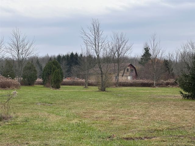 8060 OLD STATE Road, Edinboro, PA 16410