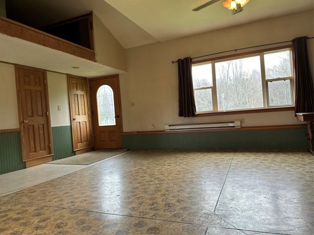 8060 OLD STATE Road, Edinboro, PA 16410