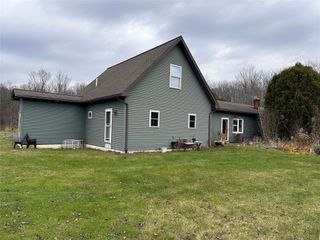 8060 OLD STATE Road, Edinboro, PA 16410