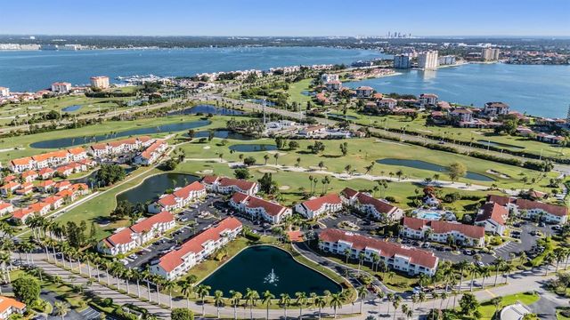 6294 BAHIA DEL MAR CIRCLE 107, St Petersburg, FL 33715