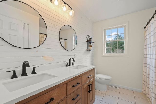 13 Reservoir Street, Norton, MA 02766