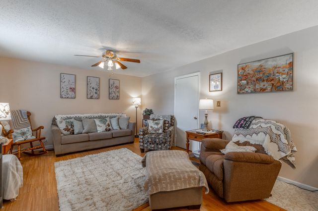 1723 Longview Street, Hixson, TN 37343