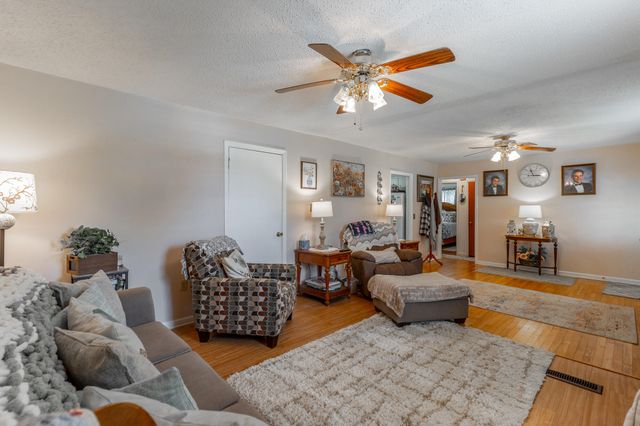1723 Longview Street, Hixson, TN 37343