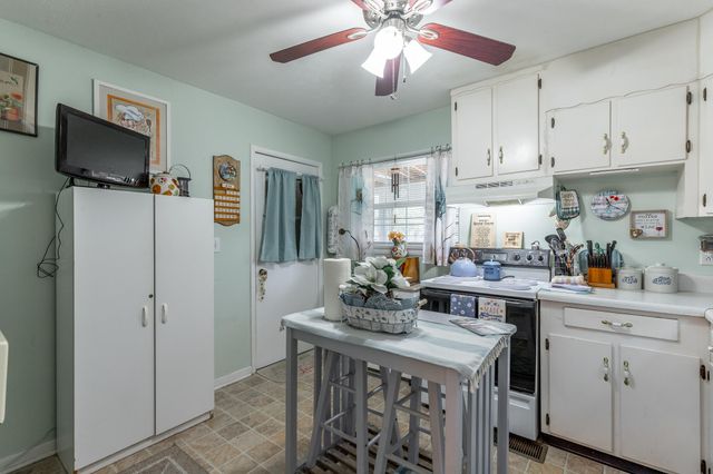 1723 Longview Street, Hixson, TN 37343