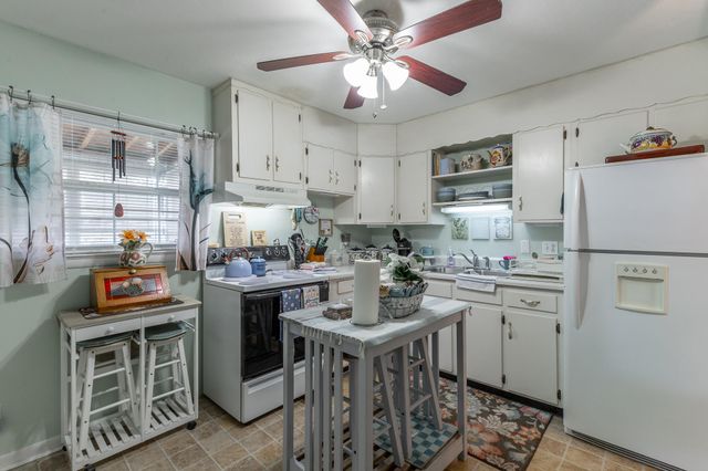 1723 Longview Street, Hixson, TN 37343