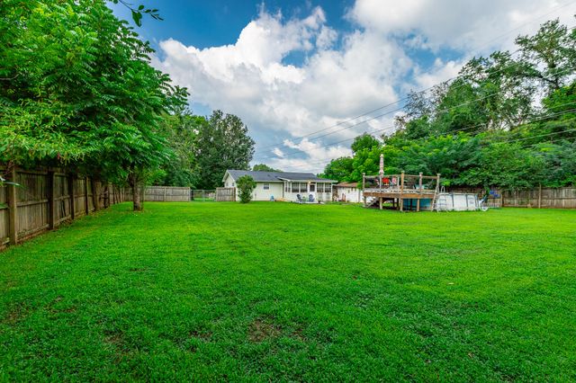 1723 Longview Street, Hixson, TN 37343