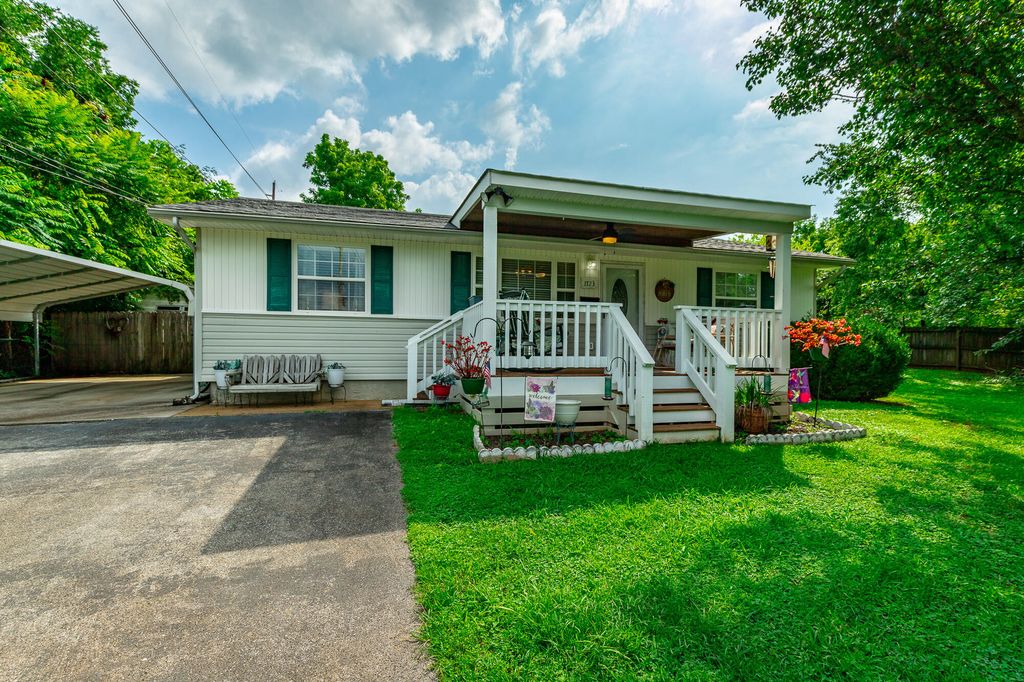 1723 Longview Street, Hixson, TN 37343