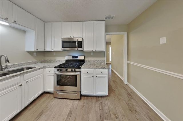 4200 Irish Highland Drive, Powder Springs, GA 30127