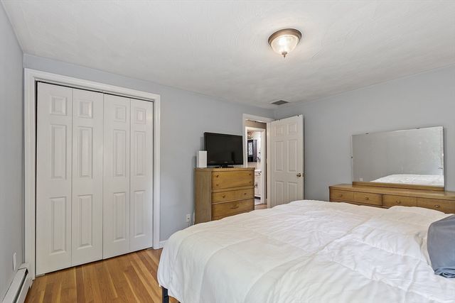 6 Mackin St, Hudson, MA 01749