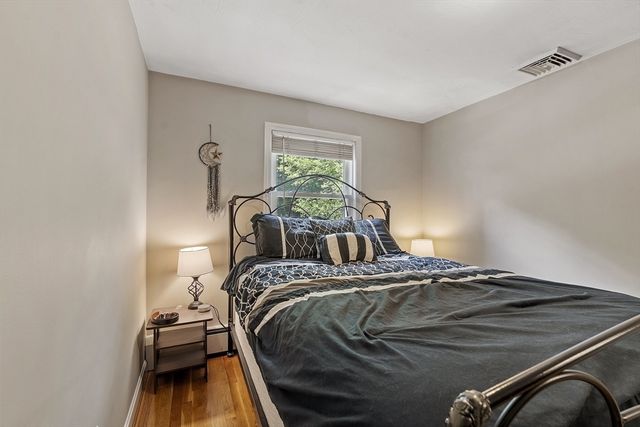 6 Mackin St, Hudson, MA 01749