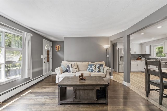 6 Mackin St, Hudson, MA 01749