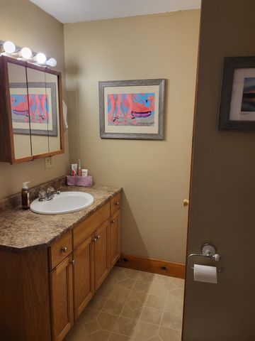 129 Elm Street, St. Johnsbury, VT 05819