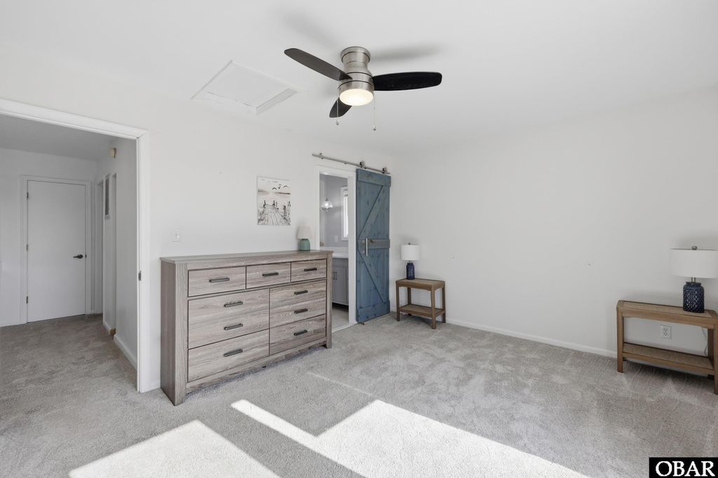 Image 17 of property listing at 123 Georgetown Sands Rd Unit 19, Duck, NC 27949