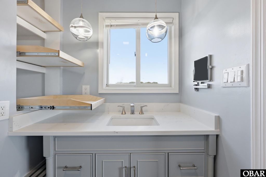 Image 26 of property listing at 123 Georgetown Sands Rd Unit 19, Duck, NC 27949