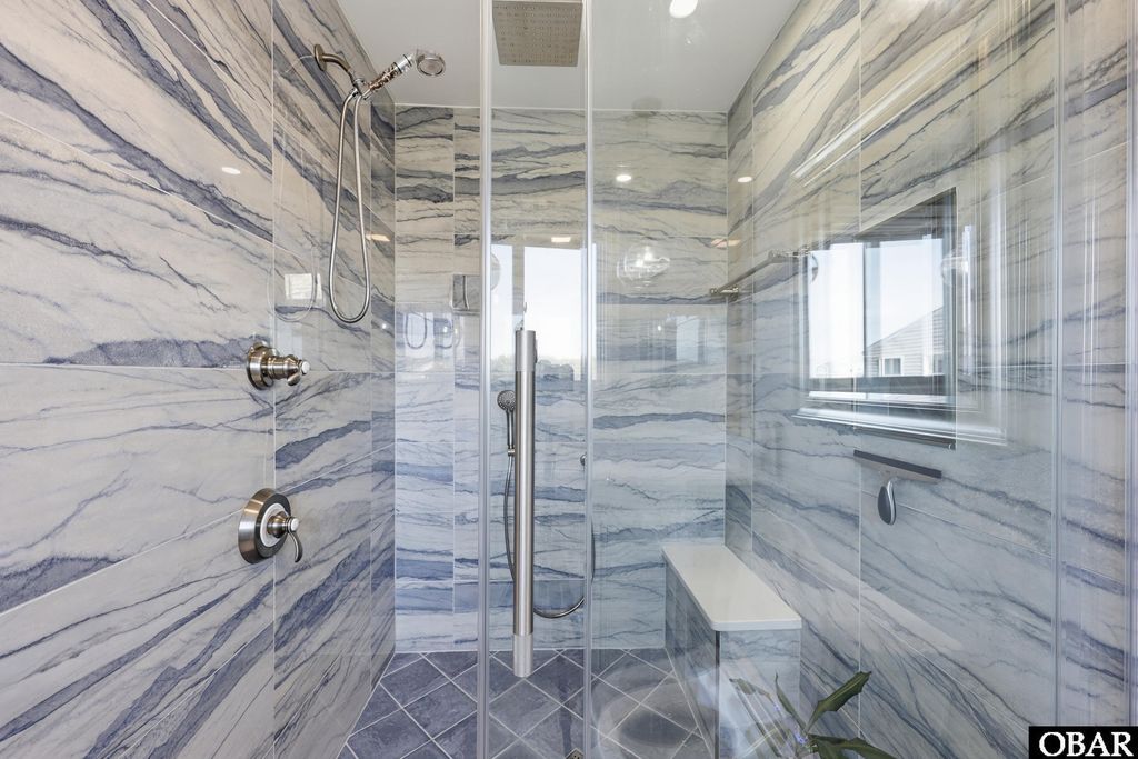 Image 27 of property listing at 123 Georgetown Sands Rd Unit 19, Duck, NC 27949