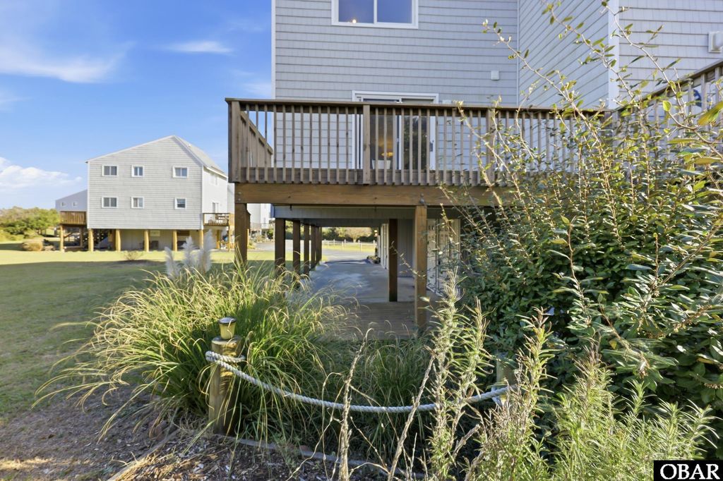 Image 35 of property listing at 123 Georgetown Sands Rd Unit 19, Duck, NC 27949