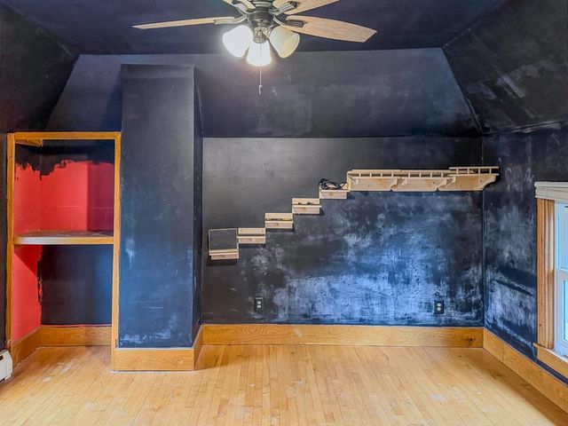 3252 Pleasant Avenue, Minneapolis, MN 55408