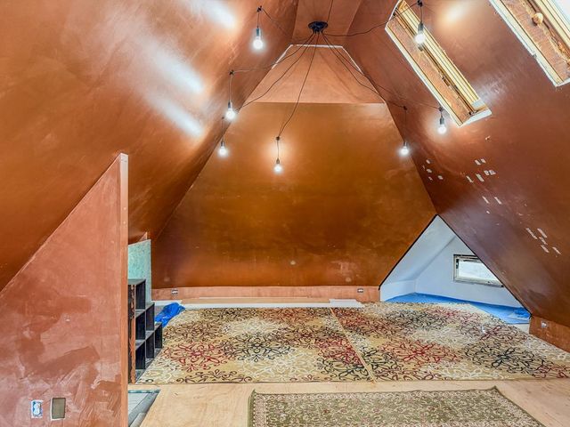 3252 Pleasant Avenue, Minneapolis, MN 55408