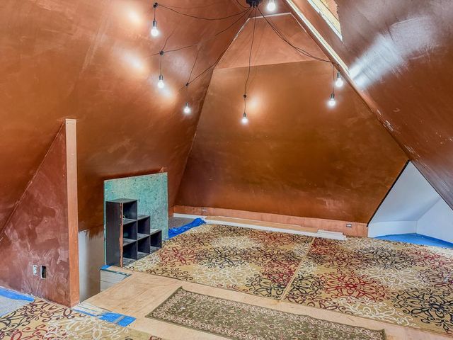 3252 Pleasant Avenue, Minneapolis, MN 55408