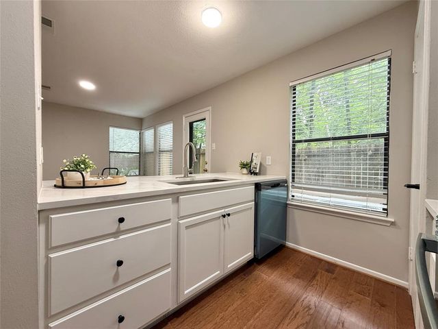 22 Sawmill Grove Lane, The Woodlands, TX 77380