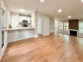 22 Sawmill Grove Lane, The Woodlands, TX 77380