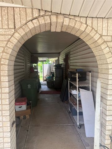 6148 Estill Drive, Watauga, TX 76148