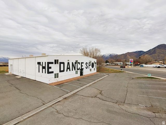 576 W STATE ROAD 198, Salem, UT 84653