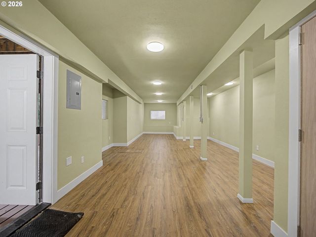 39576 TRILLIUM St, Sandy, OR 97055