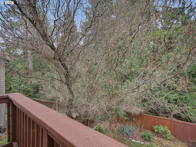 39576 TRILLIUM St, Sandy, OR 97055