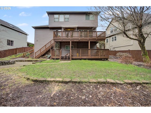 39576 TRILLIUM St, Sandy, OR 97055