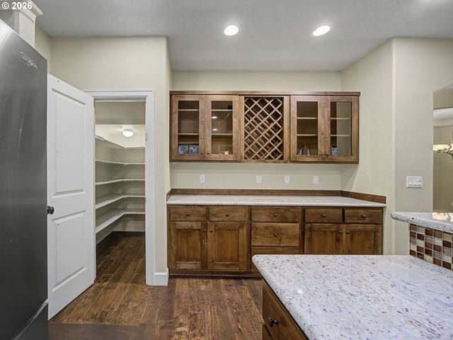 39576 TRILLIUM St, Sandy, OR 97055