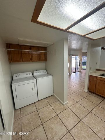 4279 N River Grove Cir Apt 127, Tucson, AZ 85719