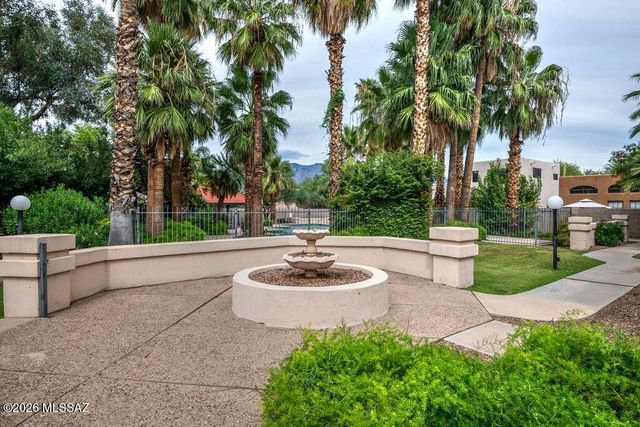 4279 N River Grove Cir Apt 127, Tucson, AZ 85719