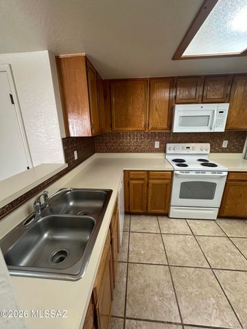 4279 N River Grove Cir Apt 127, Tucson, AZ 85719