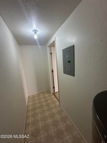 4279 N River Grove Cir Apt 127, Tucson, AZ 85719