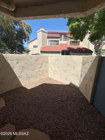4279 N River Grove Cir Apt 127, Tucson, AZ 85719