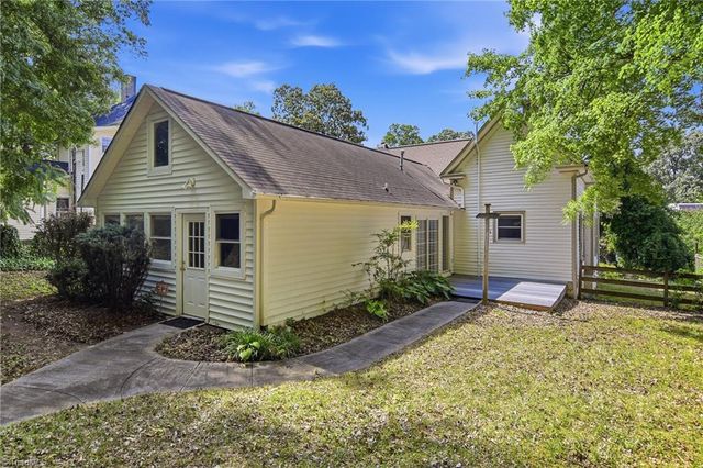 112 Gloria Avenue, Winston-salem, NC 27127