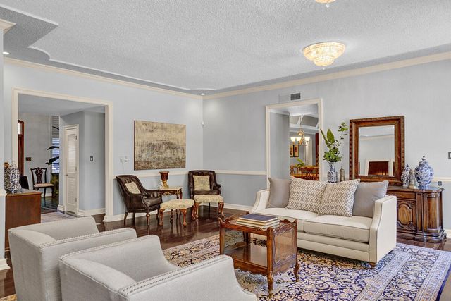 5315 MONTOYA Drive, El Paso, TX 79932