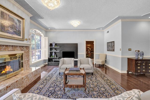 5315 MONTOYA Drive, El Paso, TX 79932