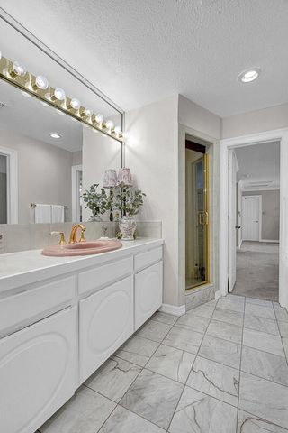 5315 MONTOYA Drive, El Paso, TX 79932