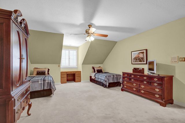 5315 MONTOYA Drive, El Paso, TX 79932