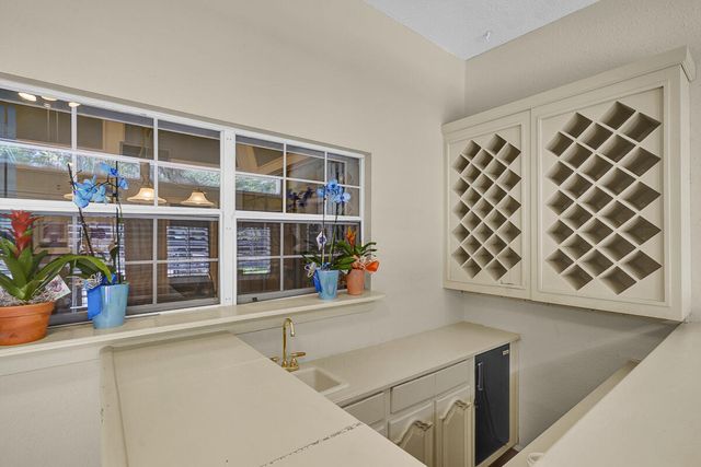 5315 MONTOYA Drive, El Paso, TX 79932