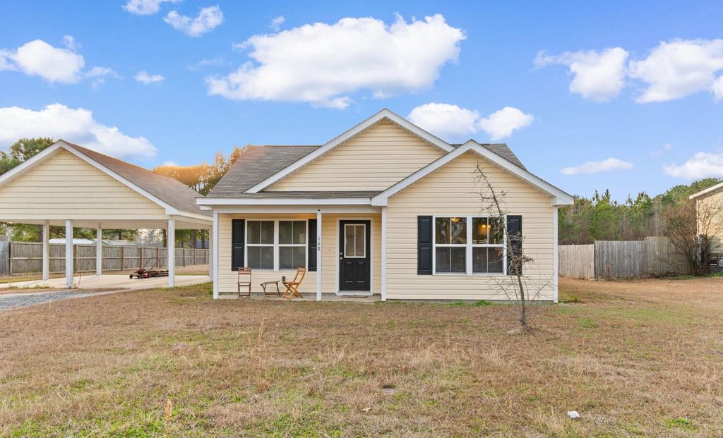 168 Rosedale Dr., Aynor, SC 29511