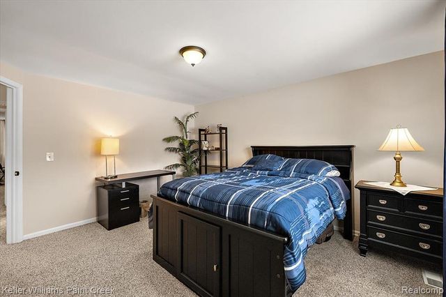 1824 N Adams Road, Rochester Hills, MI 48306