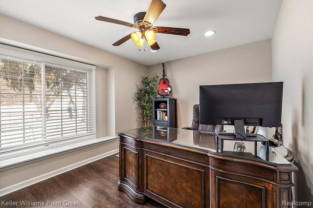 1824 N Adams Road, Rochester Hills, MI 48306