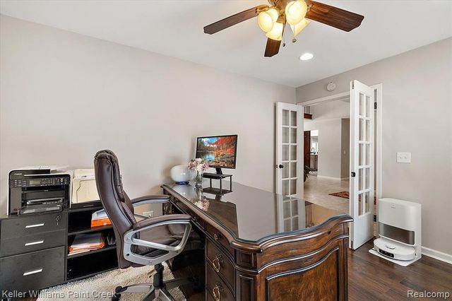 1824 N Adams Road, Rochester Hills, MI 48306