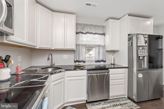107 YAWMETER DR, Middle River, MD 21220