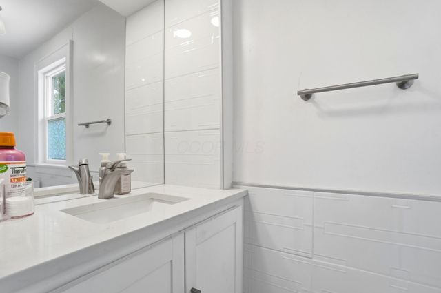 110 N Chase Avenue, Columbus, OH 43204
